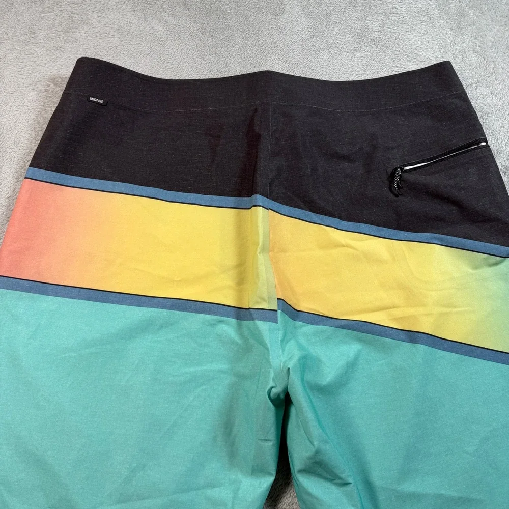Rip Curl Mirage Board Shorts Mens 36 Green 9
